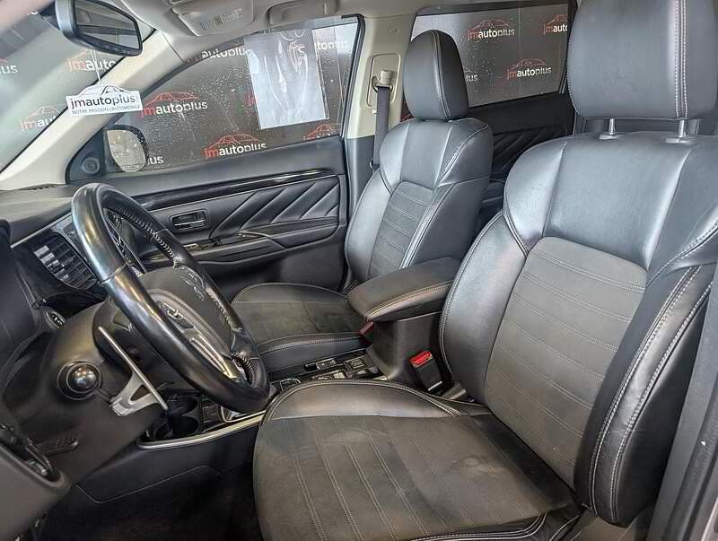 Mitsubishi Outlander PHEV 2019 - Thumbnail 15