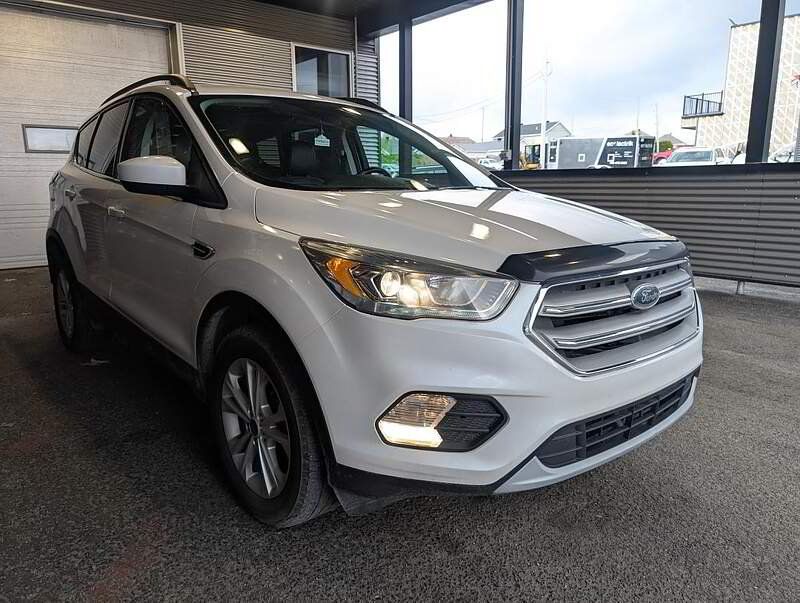 Ford Escape 2018 - Thumbnail 5