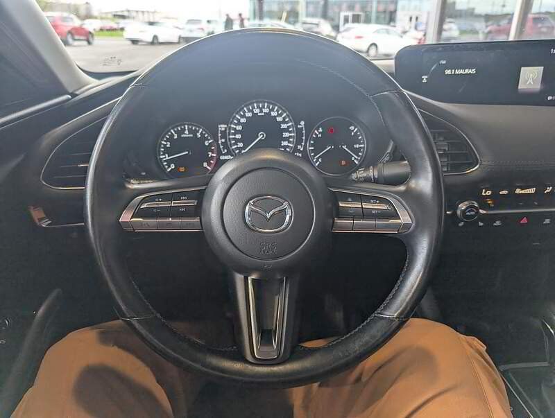 Mazda Mazda3 2019 - Thumbnail 18