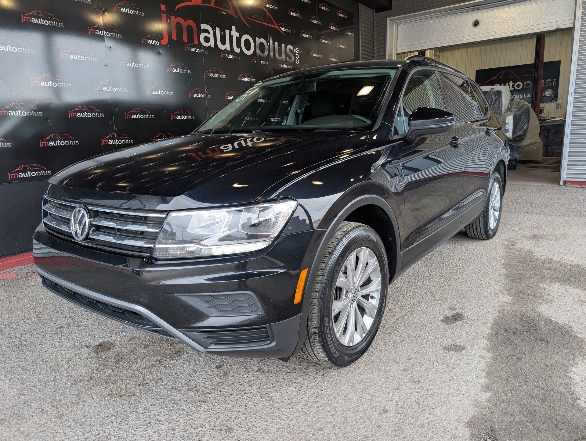 Volkswagen Tiguan 2019 - Thumbnail 1