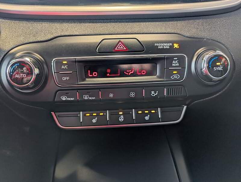 Kia Sorento 2020 - Thumbnail 26