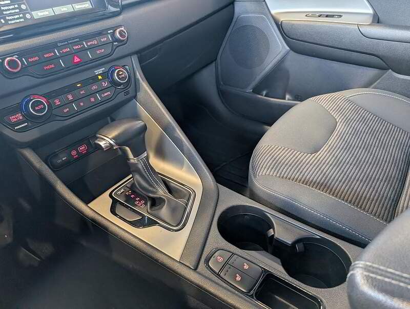 Kia Niro 2019 - Thumbnail 24