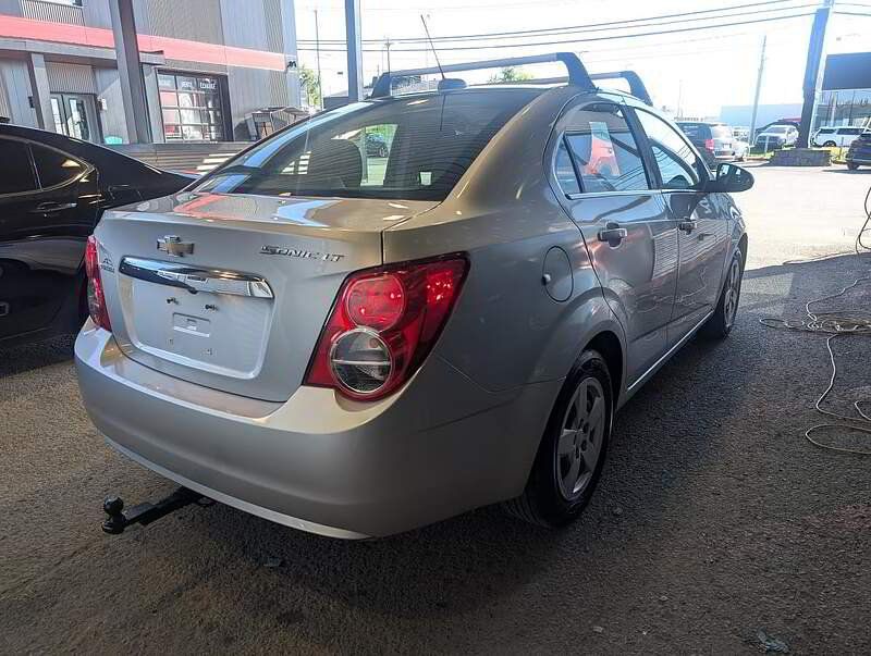 Chevrolet Sonic 2016 - Thumbnail 7