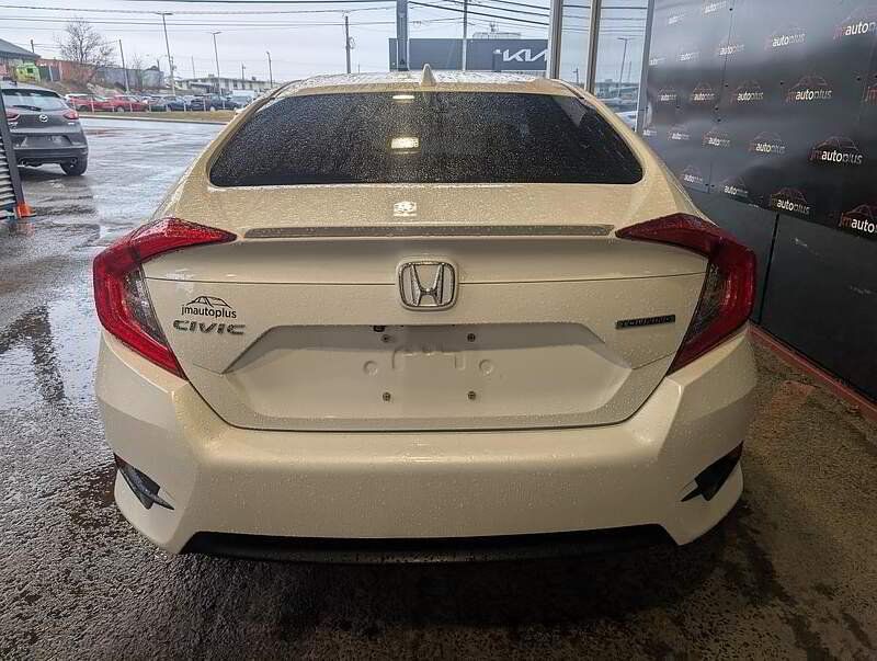Honda Civic 2017 - Thumbnail 9