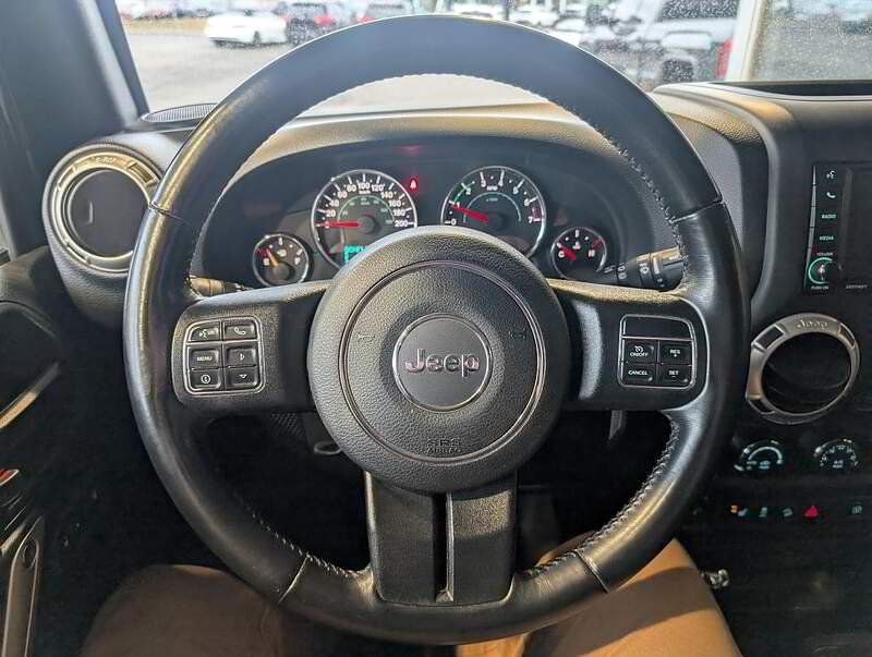 Jeep Wrangler 2018 - Thumbnail 15