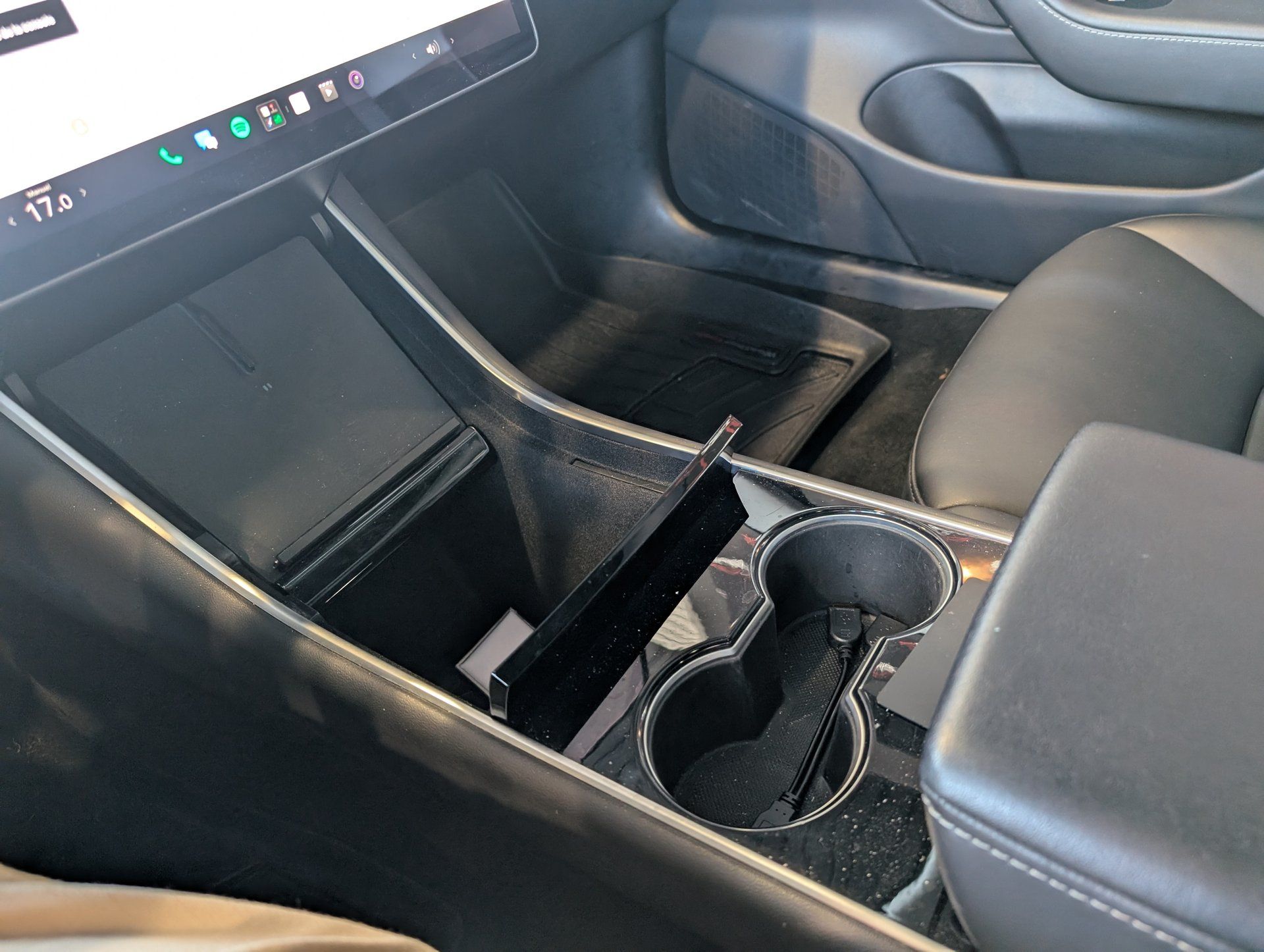 Tesla Model 3 2020 - Thumbnail 16