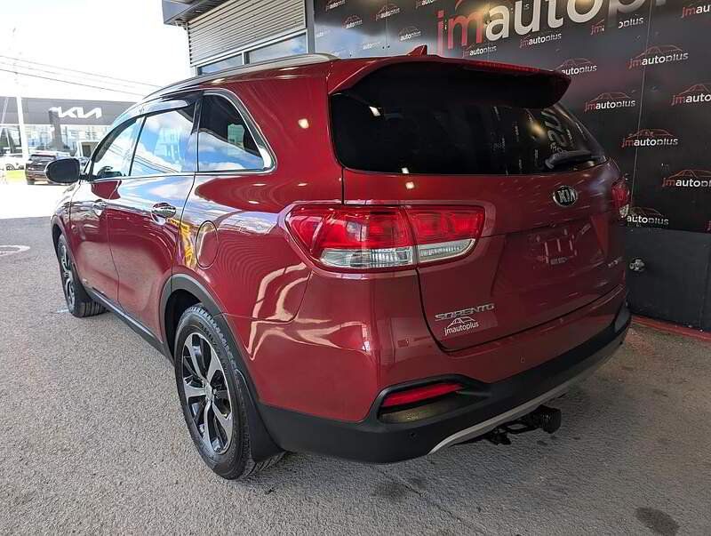 Kia Sorento 2017 - Thumbnail 11