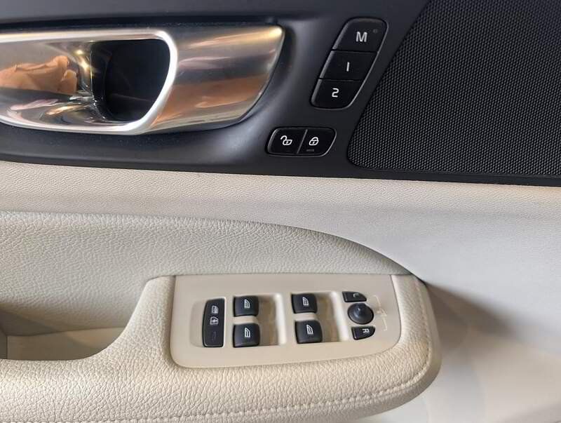 Volvo V60 2021 - Thumbnail 17