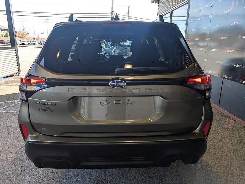 Subaru Forester 2025 - Thumbnail 9