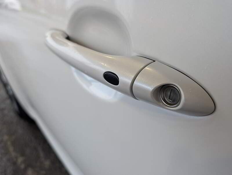 Kia Sedona 2016 - Thumbnail 13