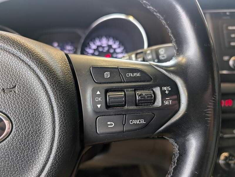 Kia Sedona 2016 - Thumbnail 20