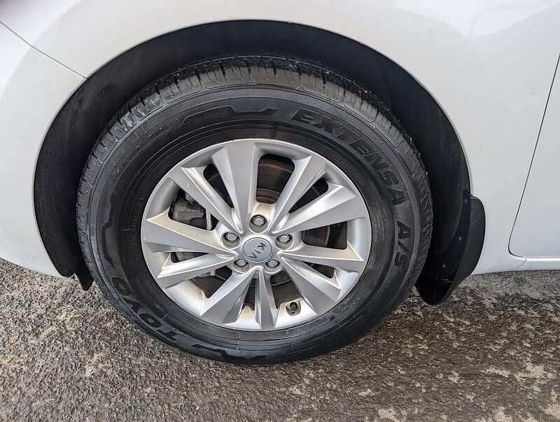 Kia Sedona 2016 - Thumbnail 32