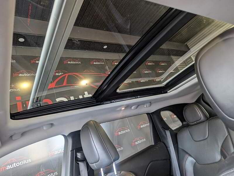 Jeep Cherokee 2020 - Thumbnail 16