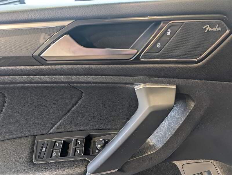 Volkswagen Tiguan 2018 - Thumbnail 18