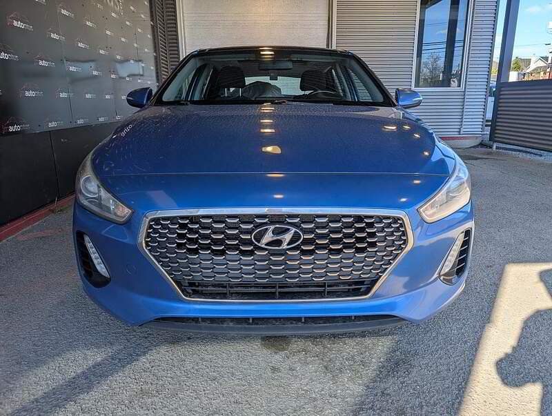 Hyundai Elantra GT 2018 - Thumbnail 3
