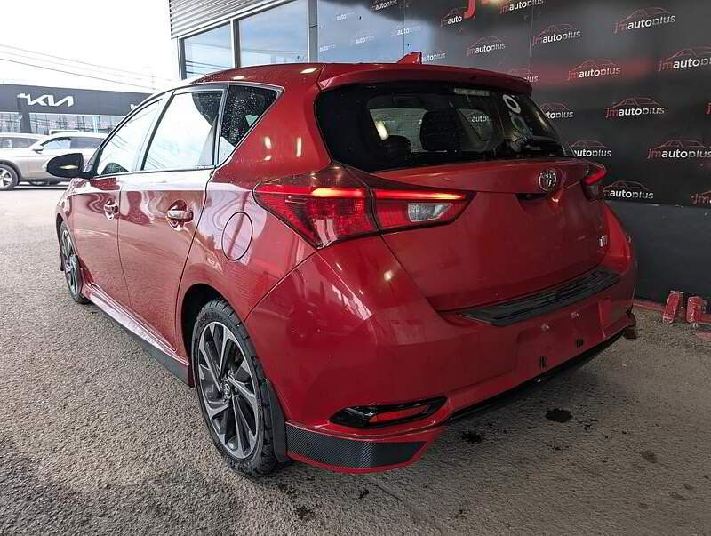 Toyota Corolla iM 2018 - Thumbnail 11