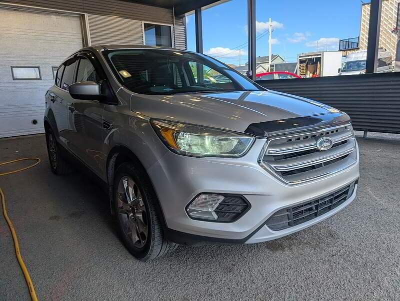 Ford Escape 2017 - Thumbnail 5