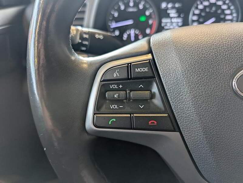 Hyundai Elantra 2018 - Thumbnail 17