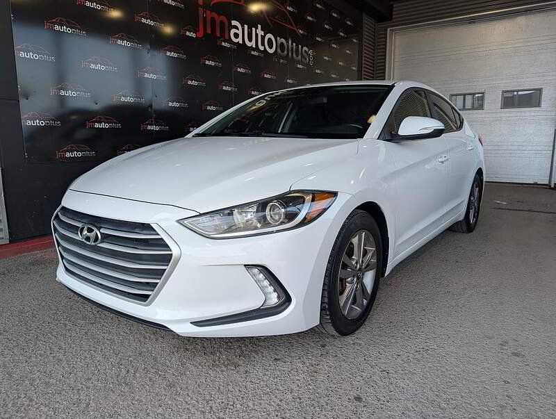 Hyundai Elantra 2018 - Thumbnail 1