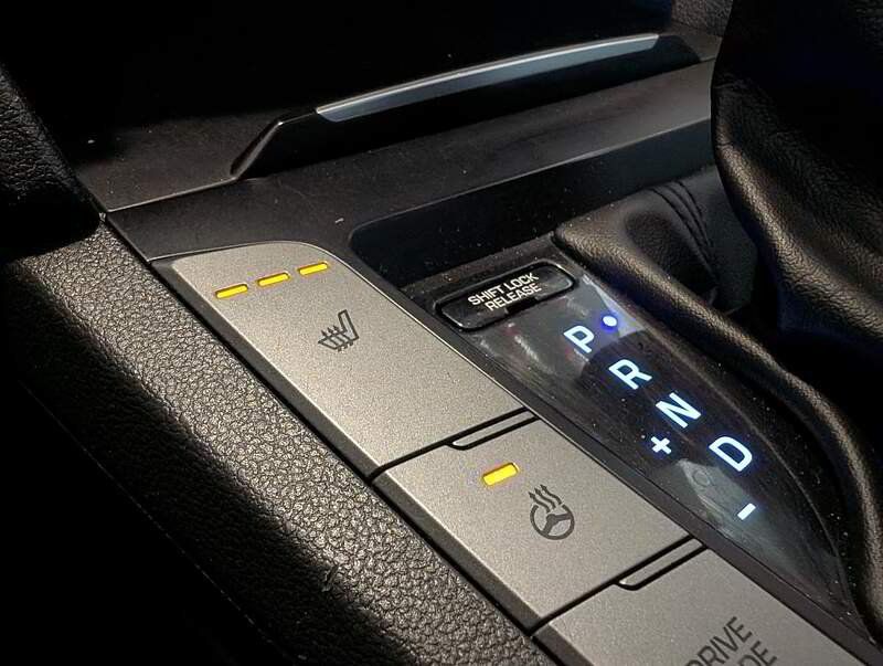 Hyundai Elantra 2018 - Thumbnail 24