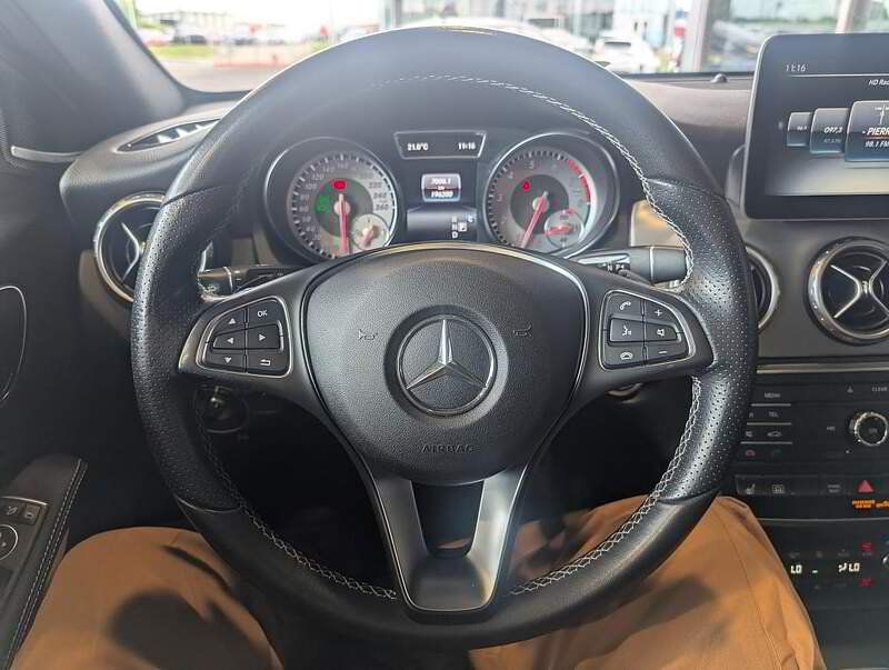 Mercedes-Benz GLA 2017 - Thumbnail 19