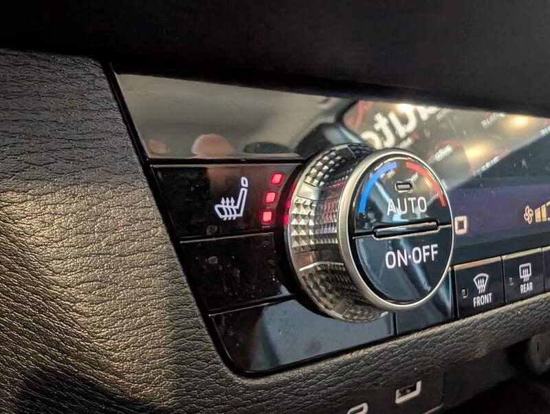 Mitsubishi Outlander 2023 - Thumbnail 23