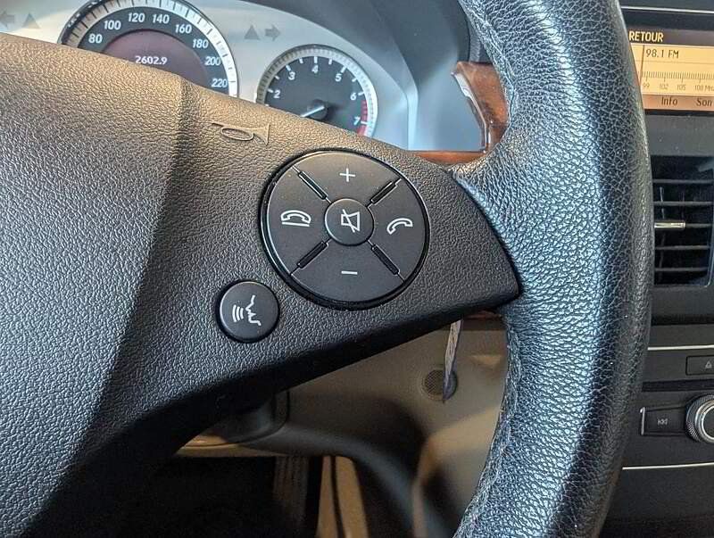 Mercedes-Benz GLK 350 2010 - Thumbnail 21