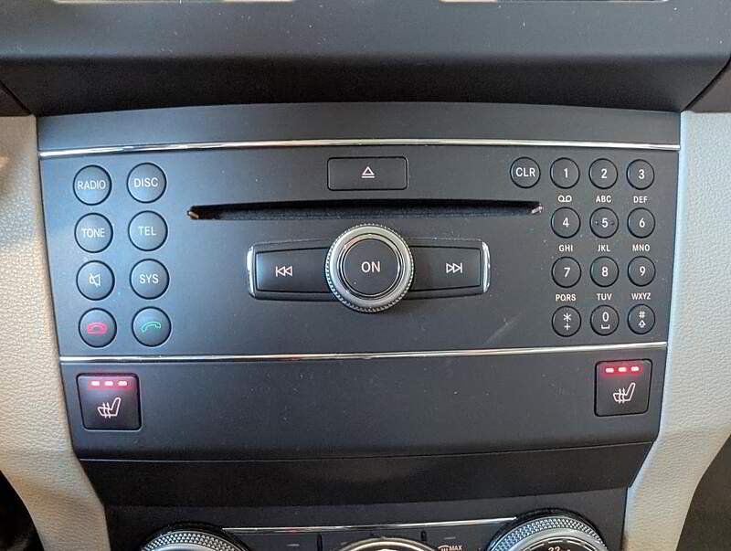 Mercedes-Benz GLK 350 2010 - Thumbnail 24