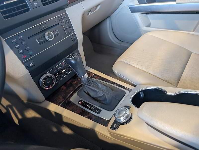 Mercedes-Benz GLK 350 2010 - Thumbnail 26