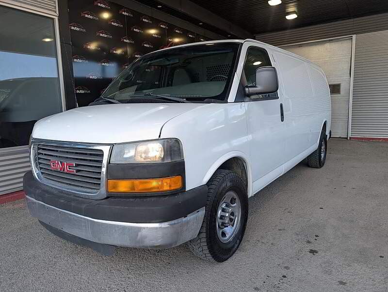 GMC Savana 2012 - Thumbnail 1