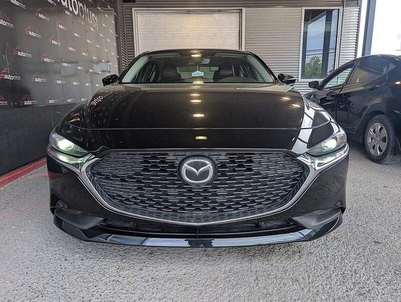 Mazda Mazda3 2019 - Thumbnail 3