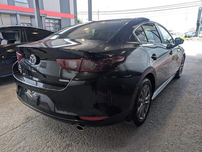 Mazda Mazda3 2019 - Thumbnail 7
