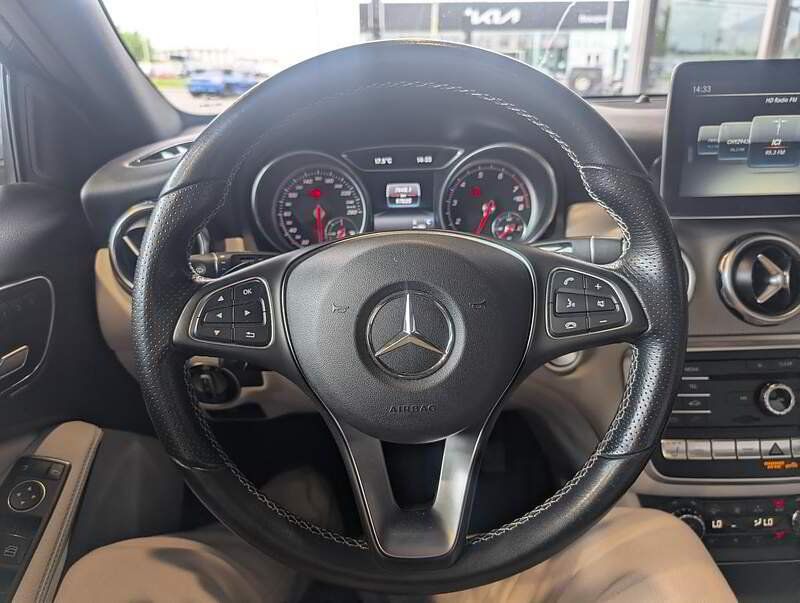 Mercedes-Benz GLA 2018 - Thumbnail 18