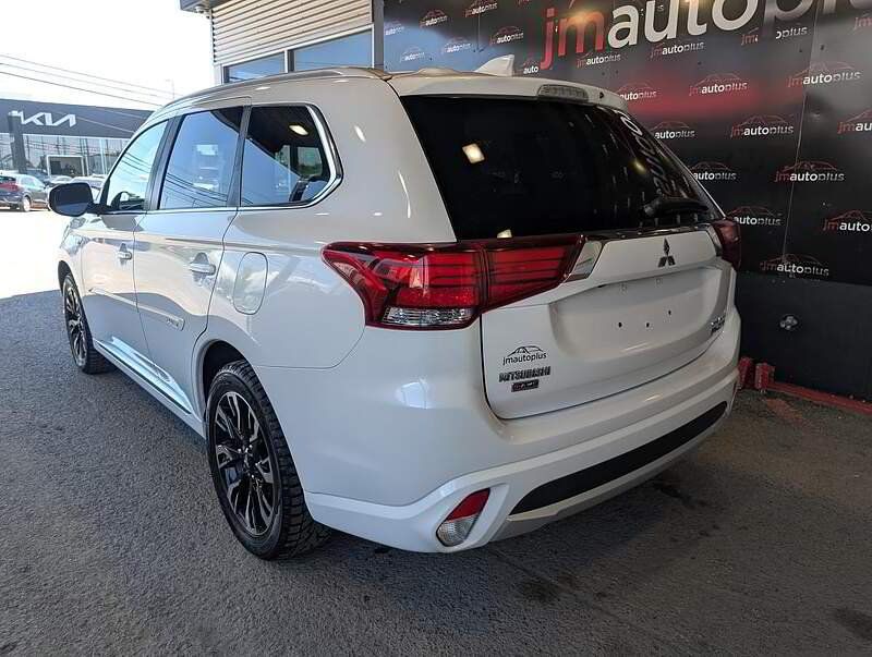 Mitsubishi Outlander PHEV 2018 - Thumbnail 11