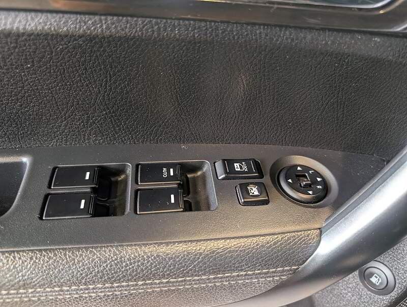 Kia Sorento 2011 - Thumbnail 17