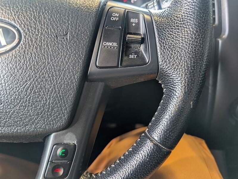Kia Sorento 2011 - Thumbnail 20