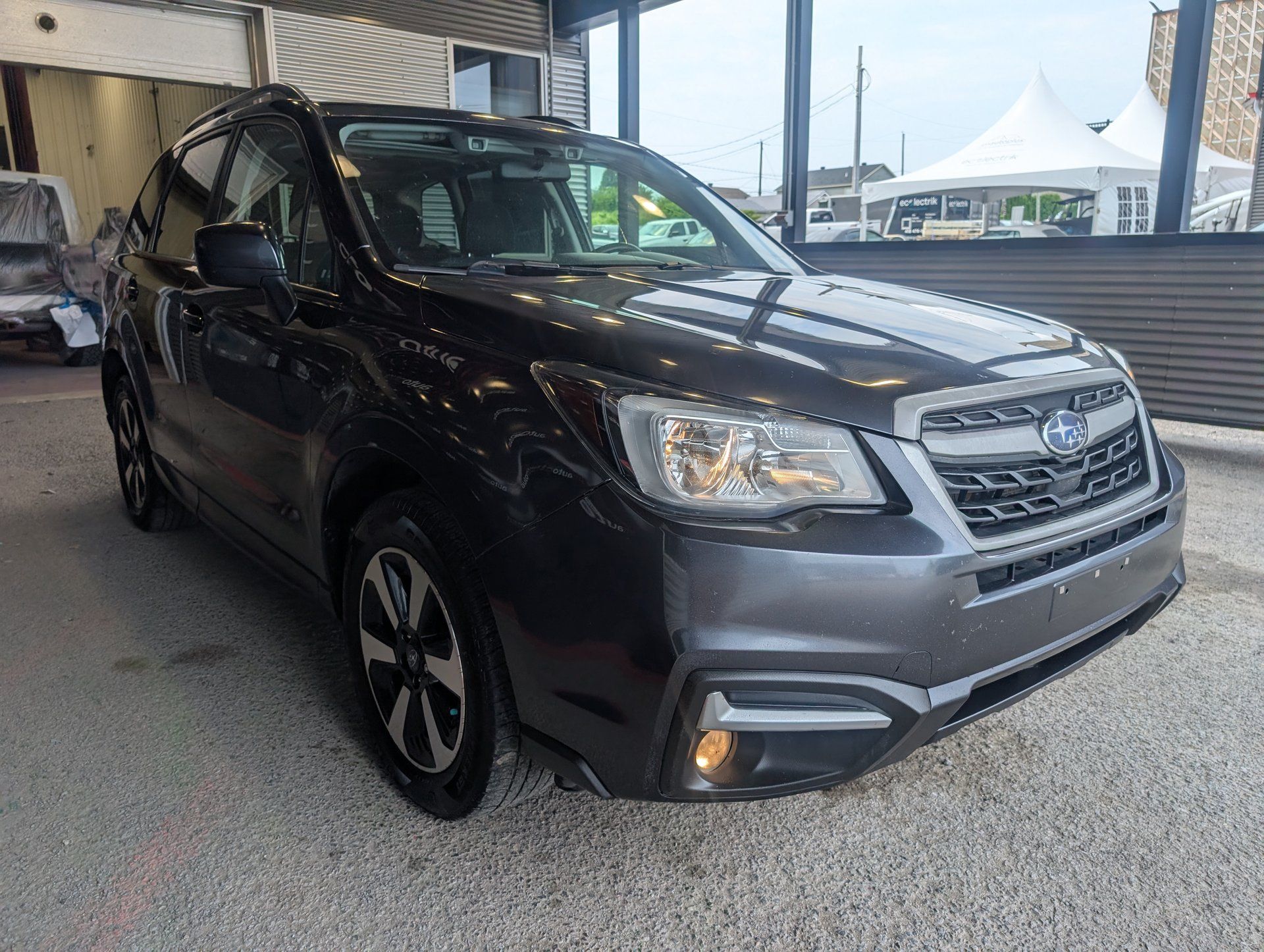 Subaru Forester 2017 - Thumbnail 5
