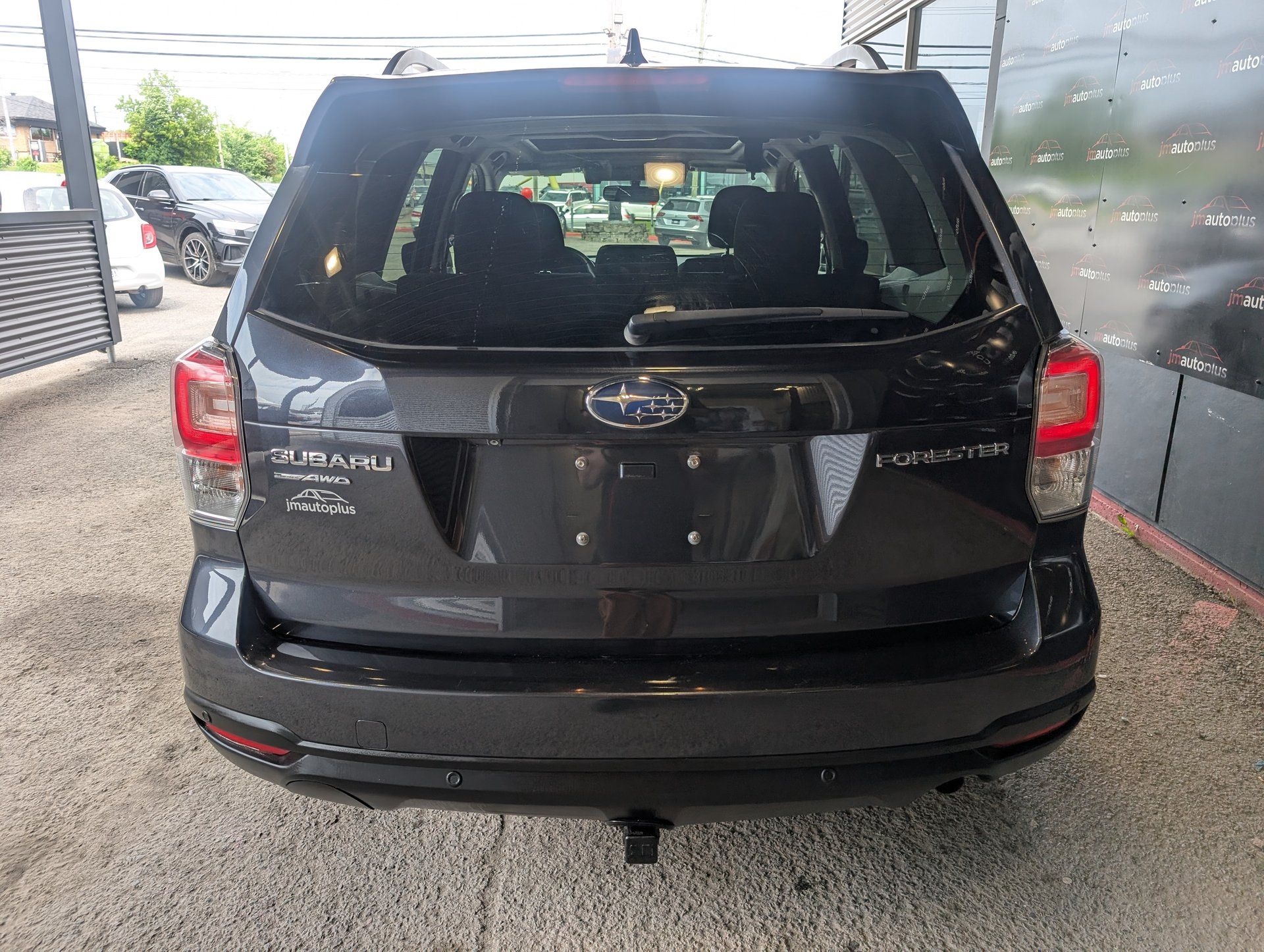 Subaru Forester 2017 - Thumbnail 9