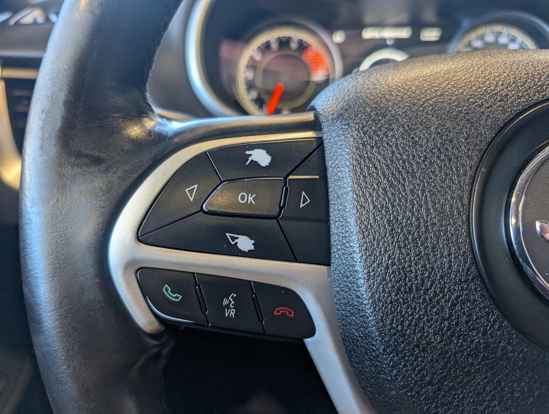 Jeep Cherokee 2016 - Thumbnail 17