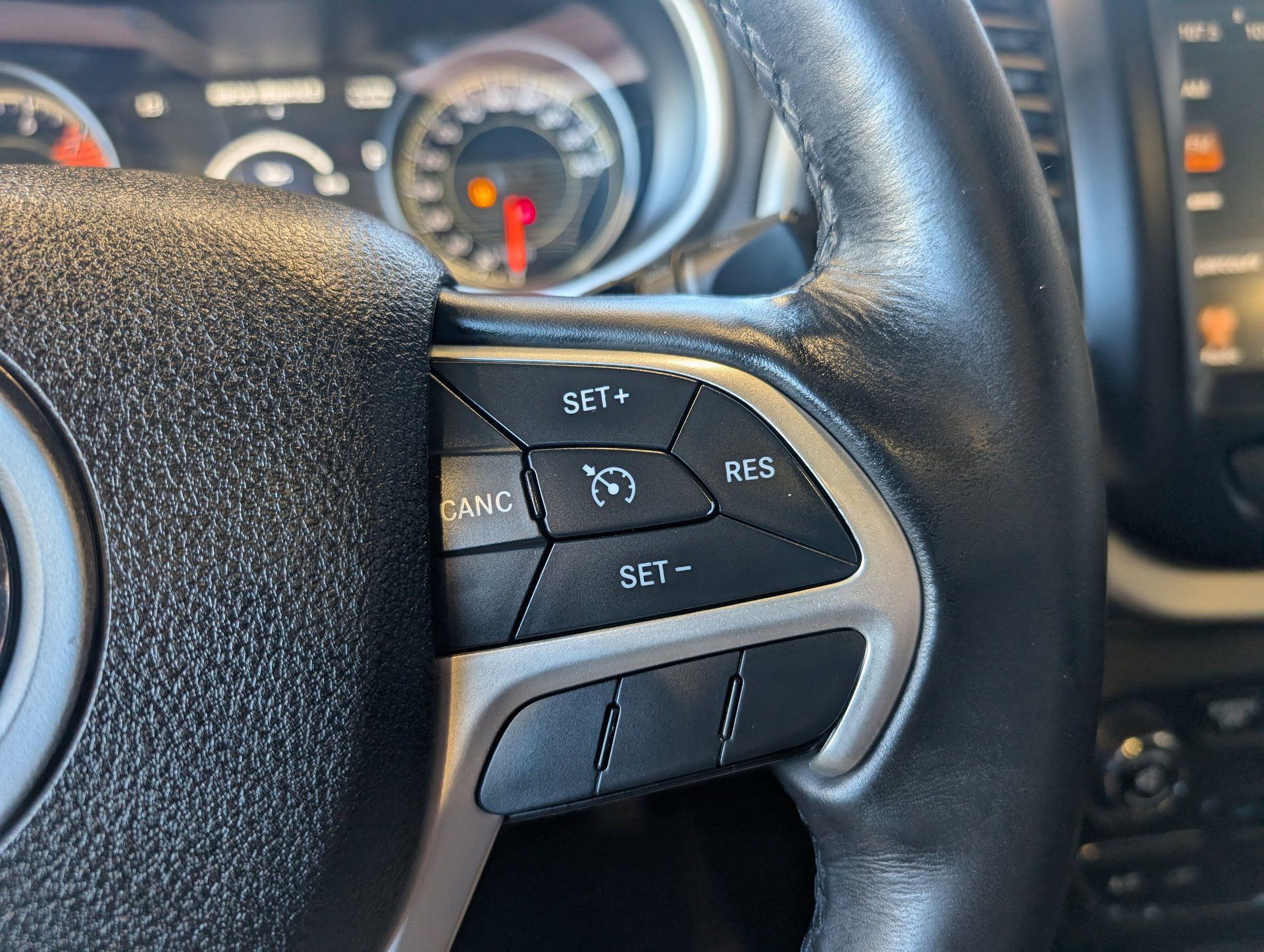 Jeep Cherokee 2016 - Thumbnail 18