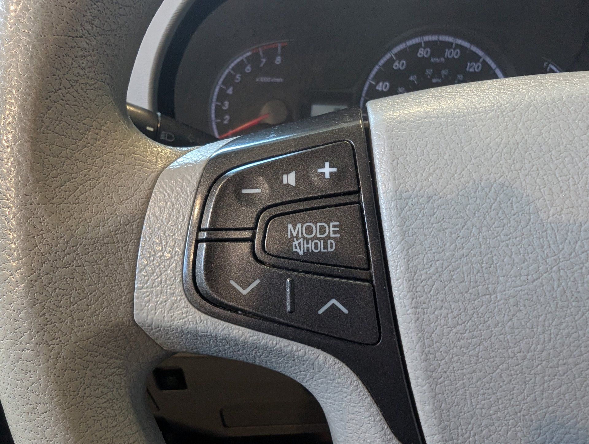 Toyota Sienna 2011 - Thumbnail 18