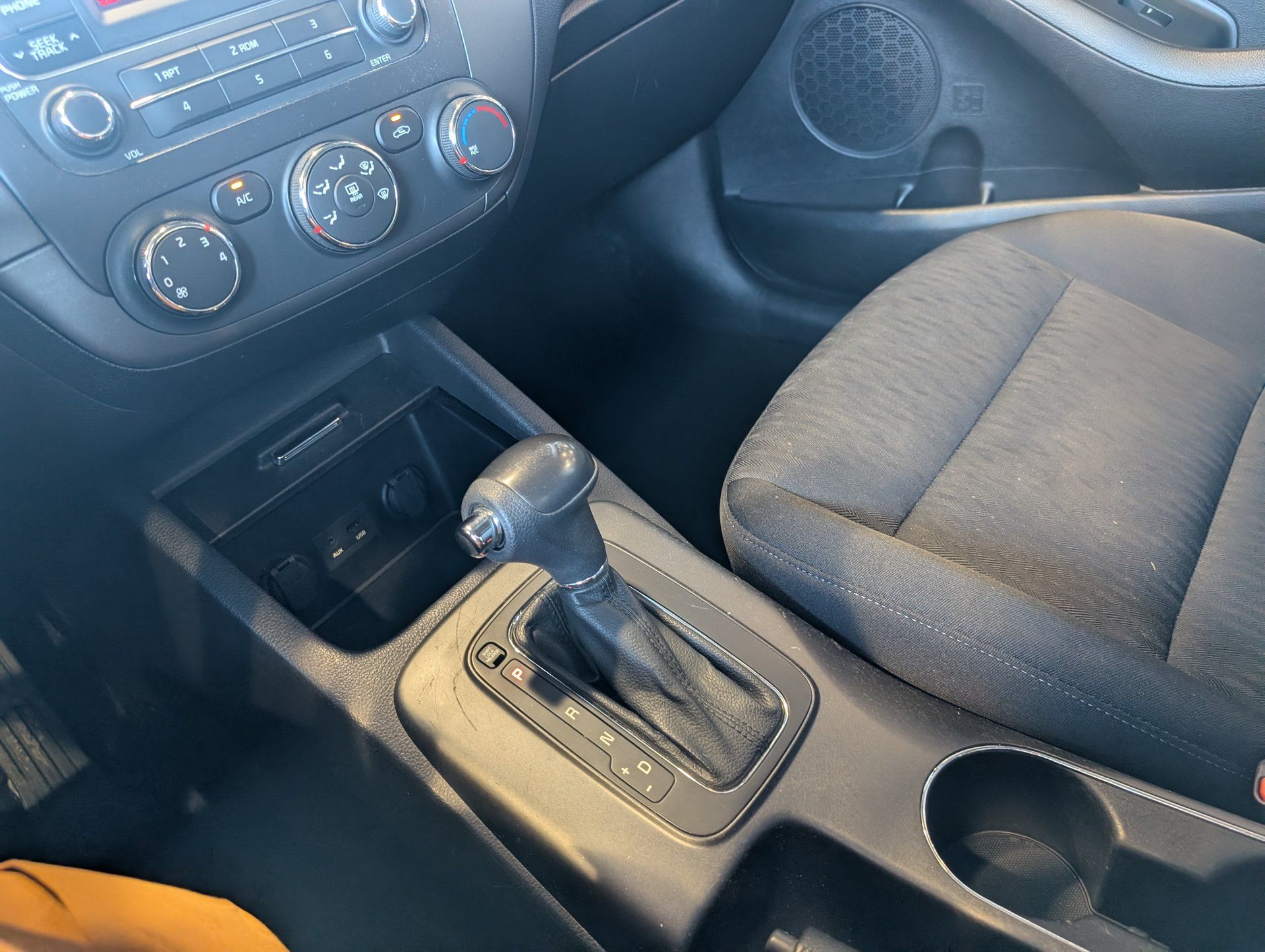 Kia Forte 2014 - Thumbnail 20