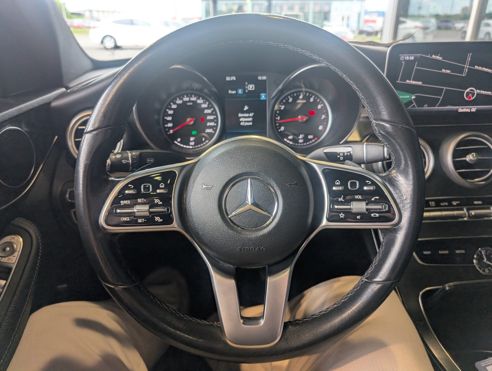 Mercedes-Benz C 300 2019 - Thumbnail 19