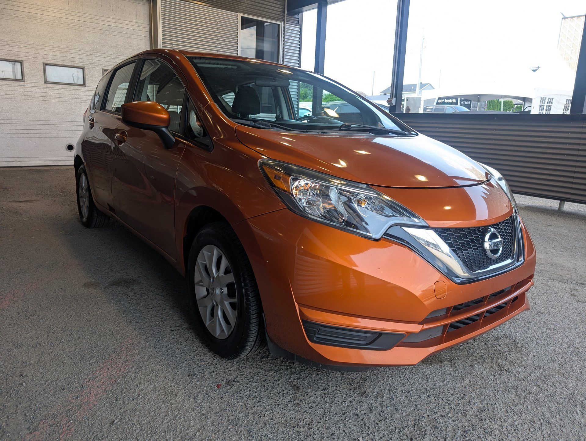 Nissan Versa Note 2017 - Thumbnail 5