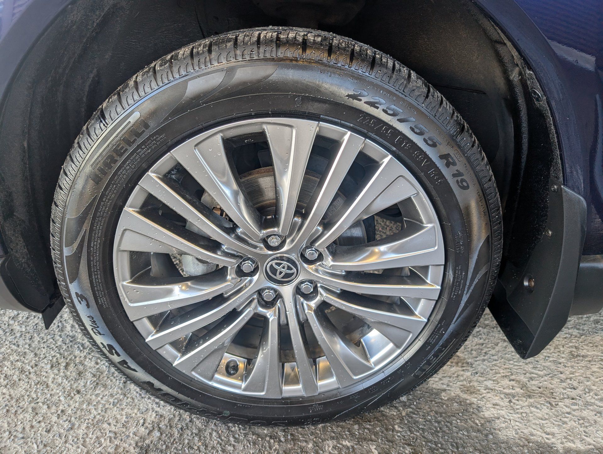 Toyota Venza 2024 - Thumbnail 33