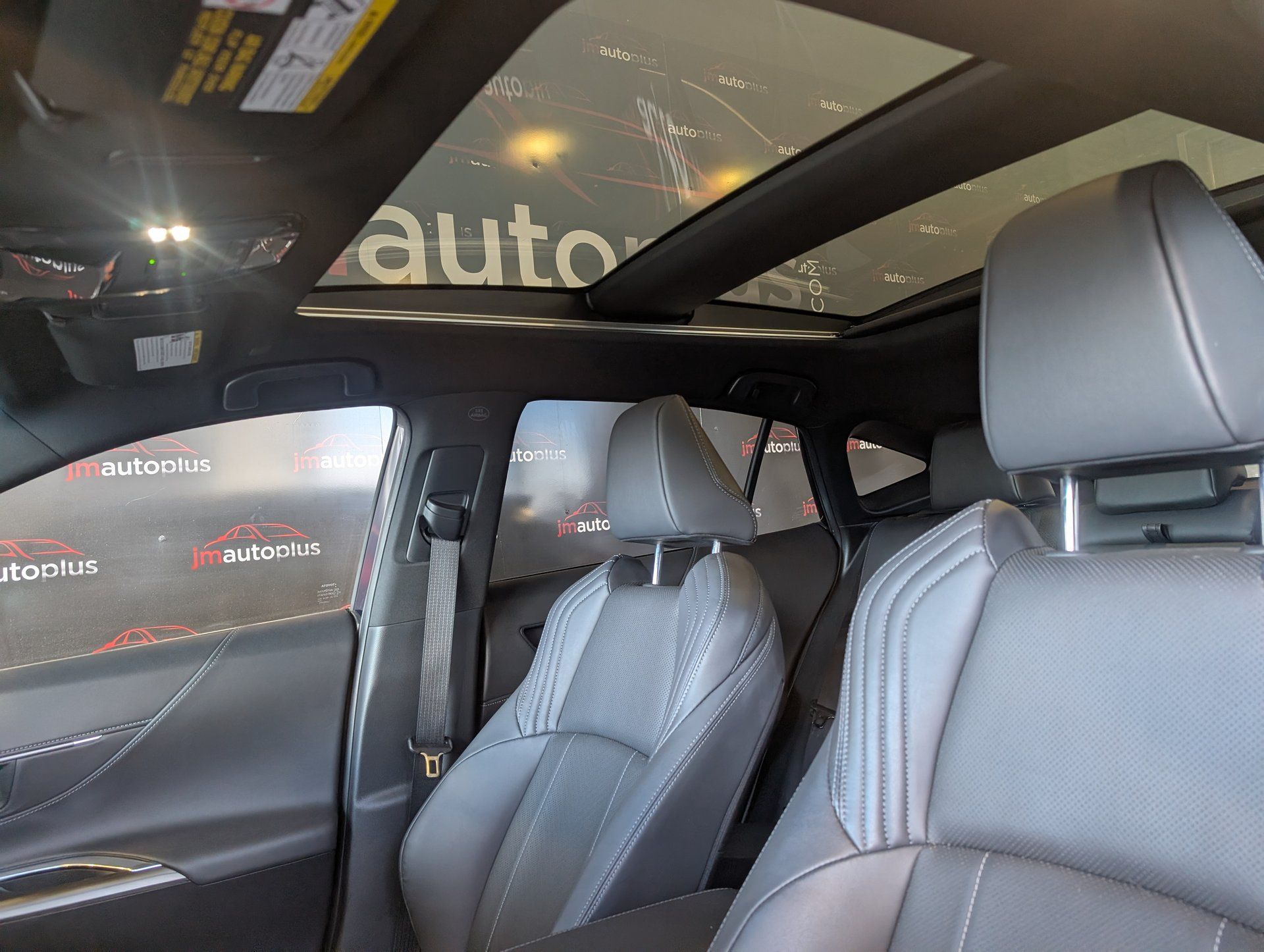Toyota Venza 2024 - Thumbnail 16