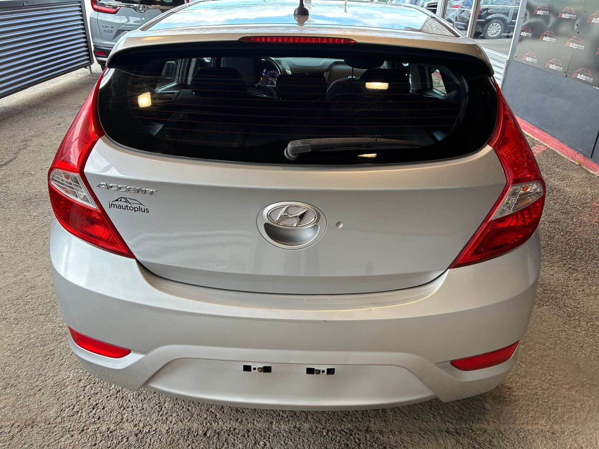 Hyundai Accent 2014 - Thumbnail 4