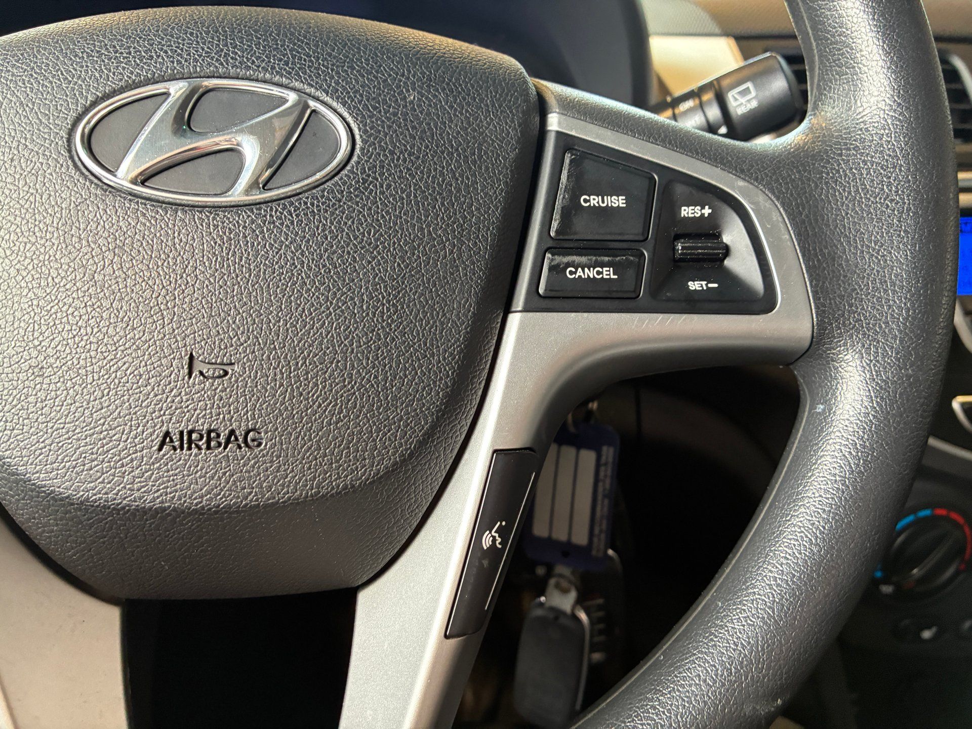 Hyundai Accent 2014 - Thumbnail 17
