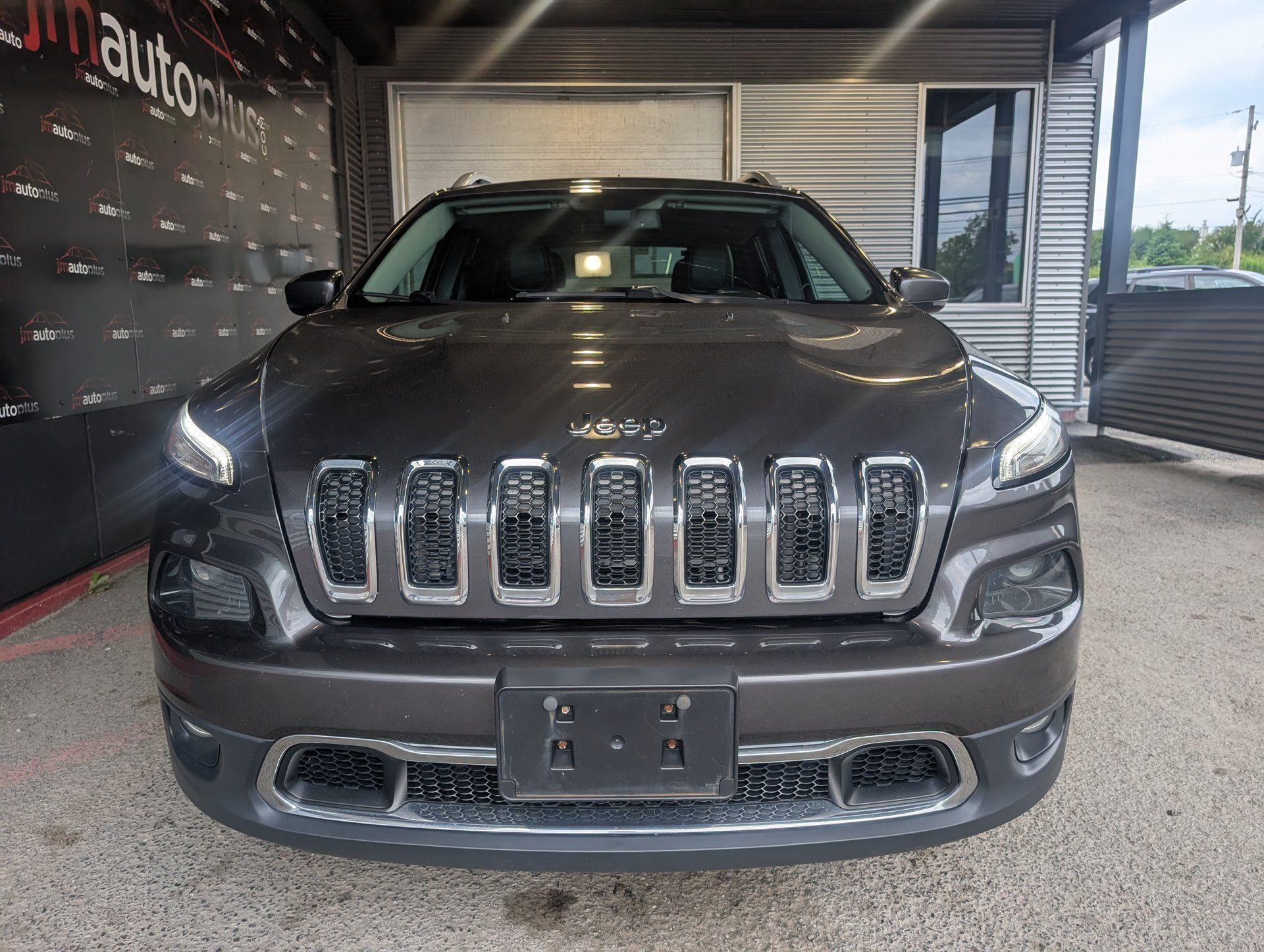 Jeep Cherokee 2018 - Thumbnail 3