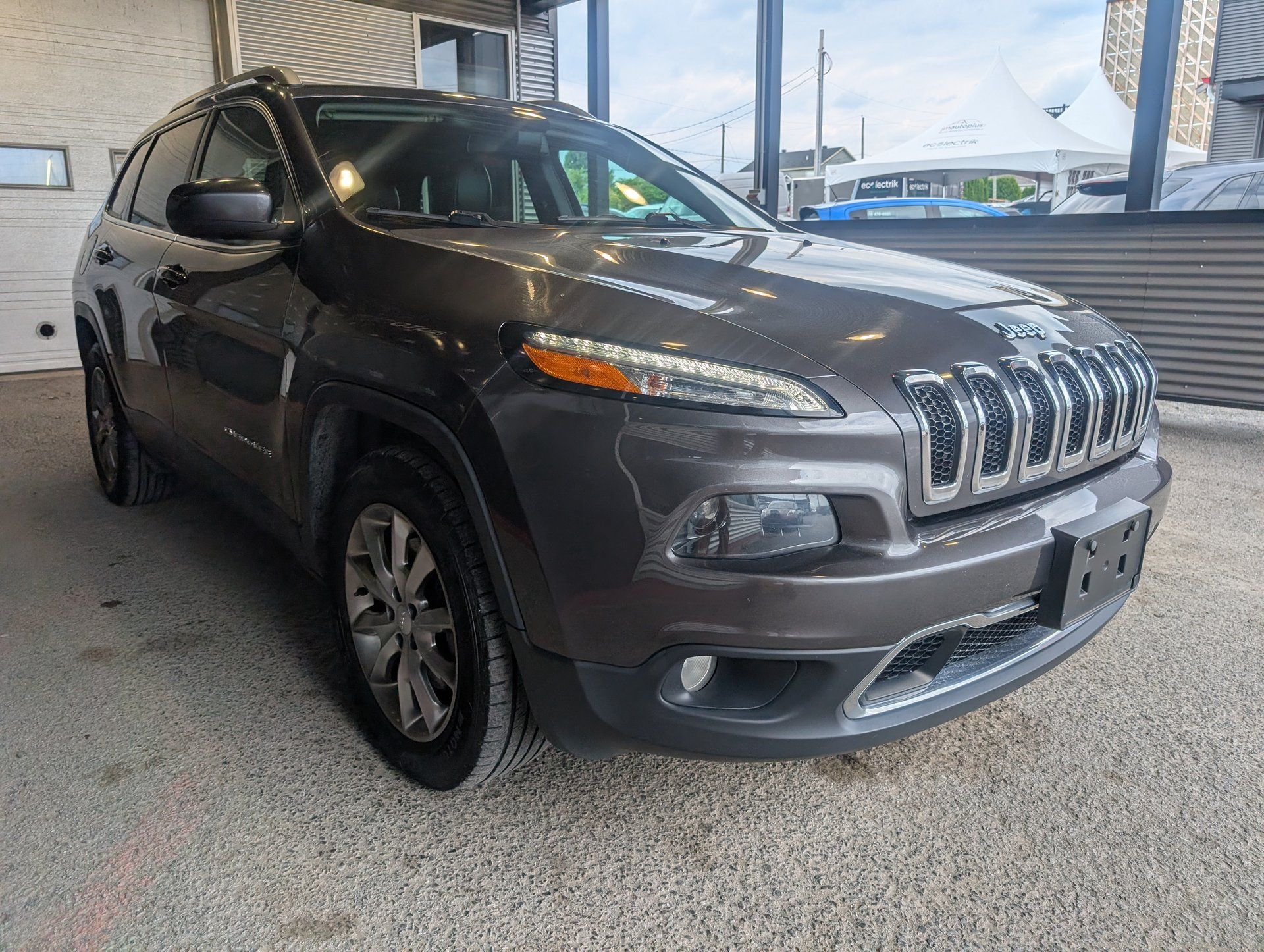 Jeep Cherokee 2018 - Thumbnail 5